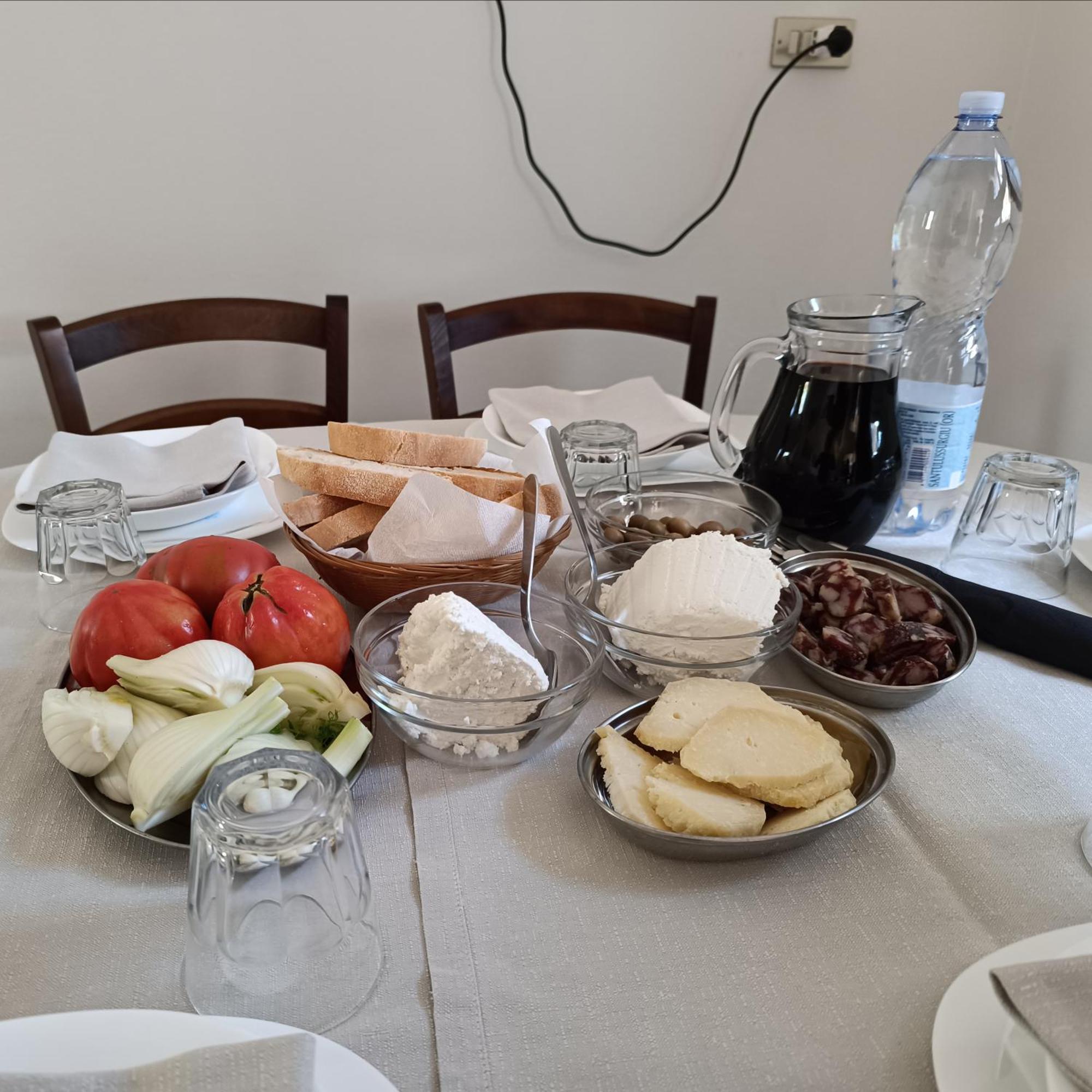 Sa Teria Village Tertenia Bagian luar foto